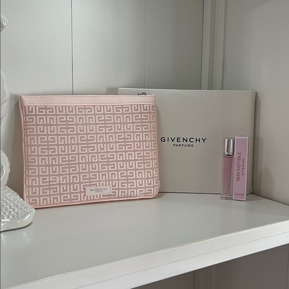 Givenchy Parfums Cosmetic Pouch With Givenchy Nectar Travel Spray 12.5ml-NIB - Picture 6 of 6